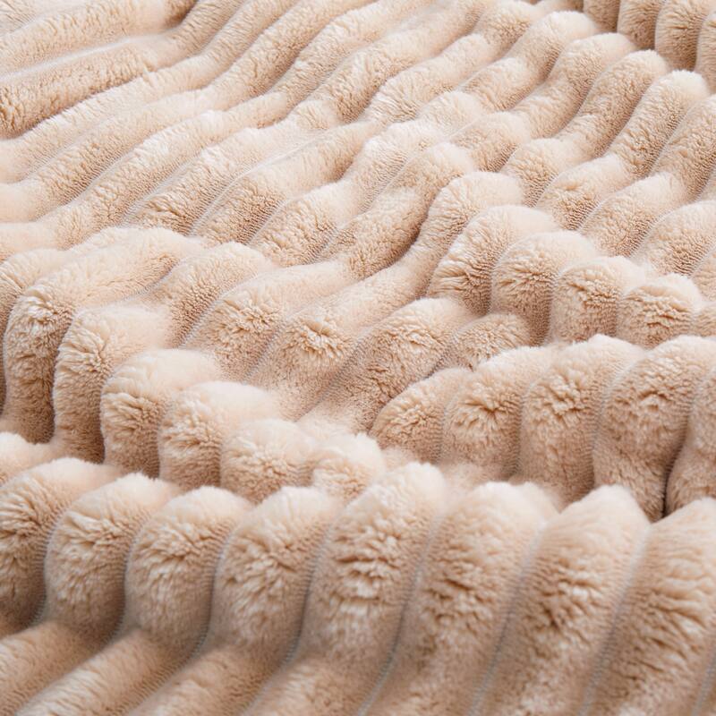 Flannel Fleece Plush Fuzzy Comforter Set Fluffy Winter Bedding Set with 2 Pillowcases