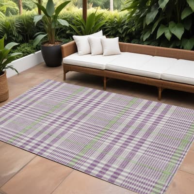 HomeRoots Plaid Transitional Rectangle Outdoor Rug