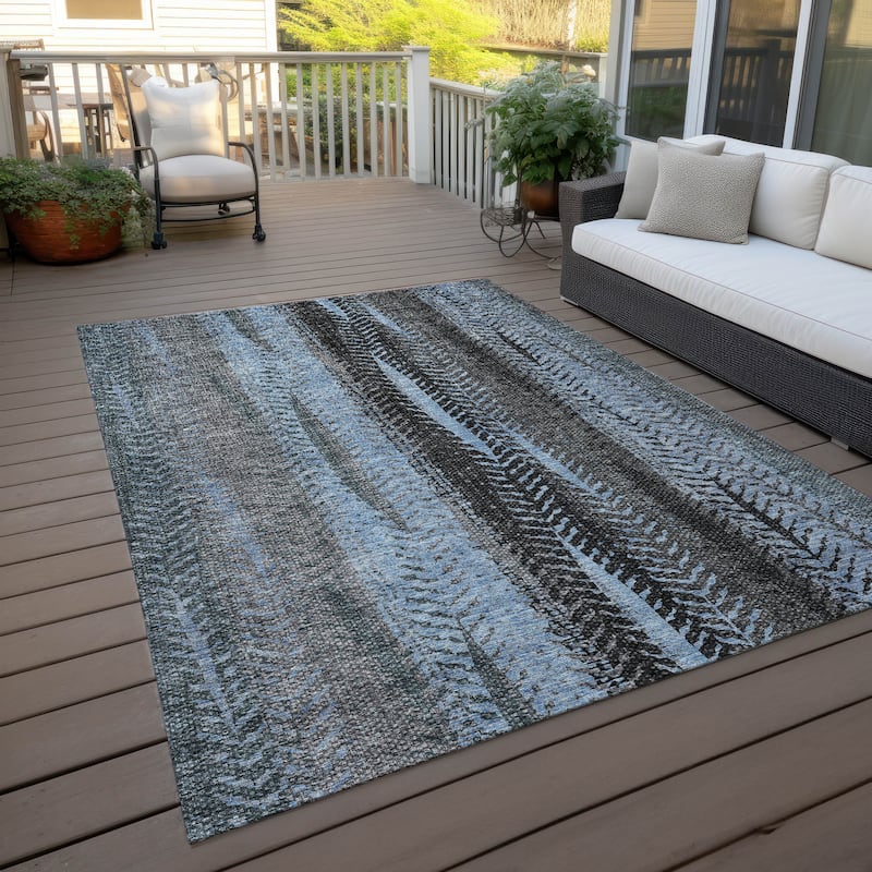Machine Washable Indoor/ Outdoor Chantille Modern Imprints Rug