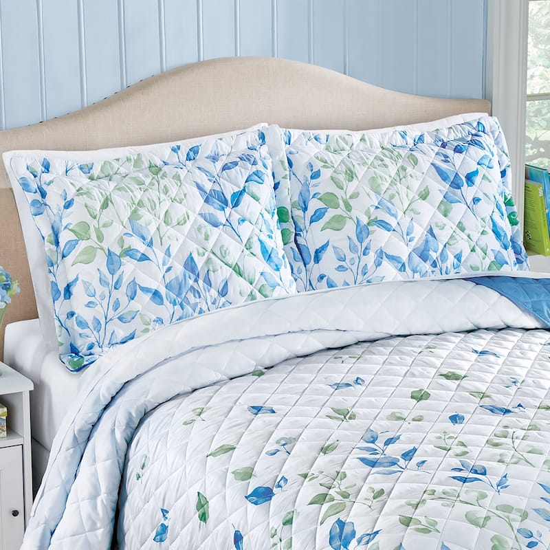 Scaling Leaves Design Cozy Quilted Pillow Sham - Blue/Green