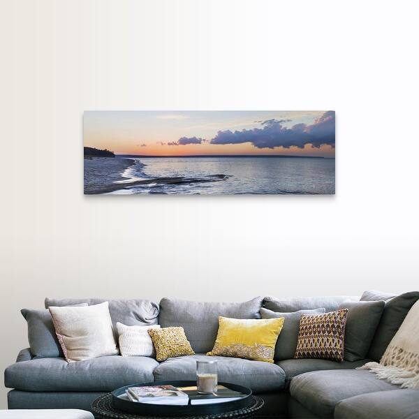 Shop Sunset Over Miner S Beach Pictured Rocks National Lakeshore Michigan Canvas Wall Art Overstock 16893389