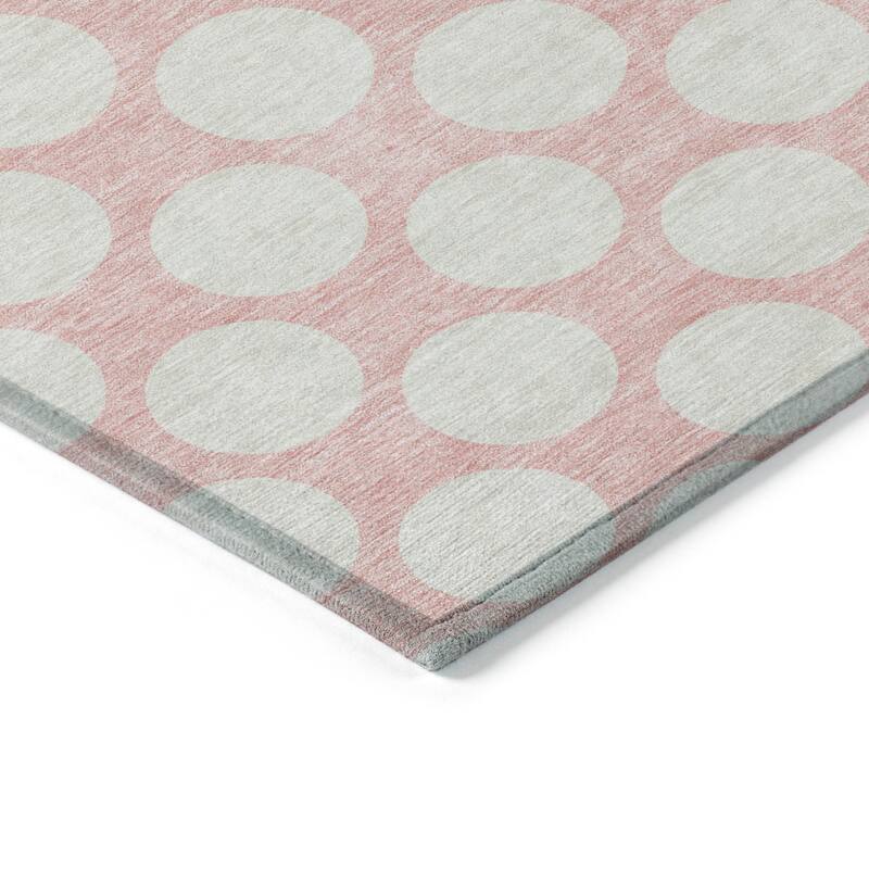 Machine Washable Indoor/ Outdoor Chantille Modern Dots Rug