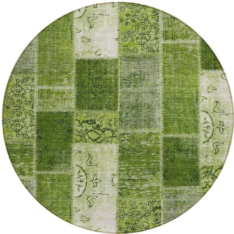 HomeRoots Patchwork Traditional Rectangle Outdoor Rug