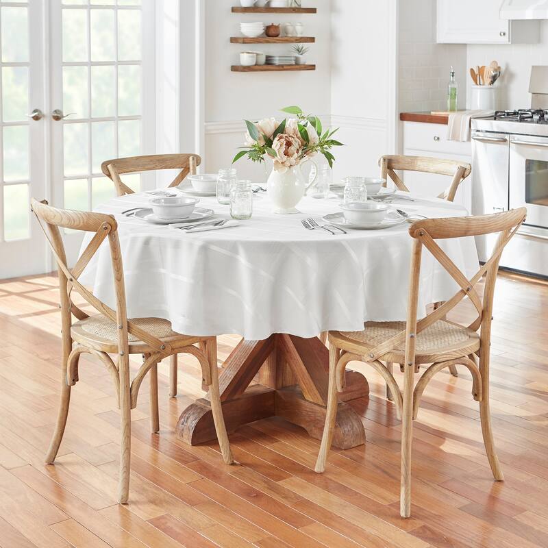 Elegance Plaid Jacquard Woven Tablecloth - 70" round - White