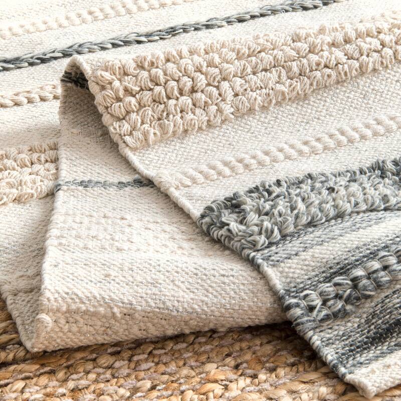 Nuloom Ivory Handmade Indiga Casual Urban Simply Solid Area Rug