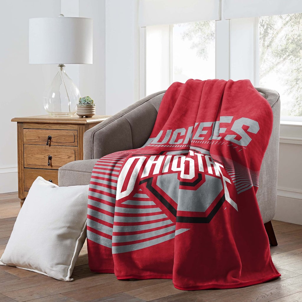 NCAA Ohio State Buckeyes 60" x 80" Raschel Throw Blanket