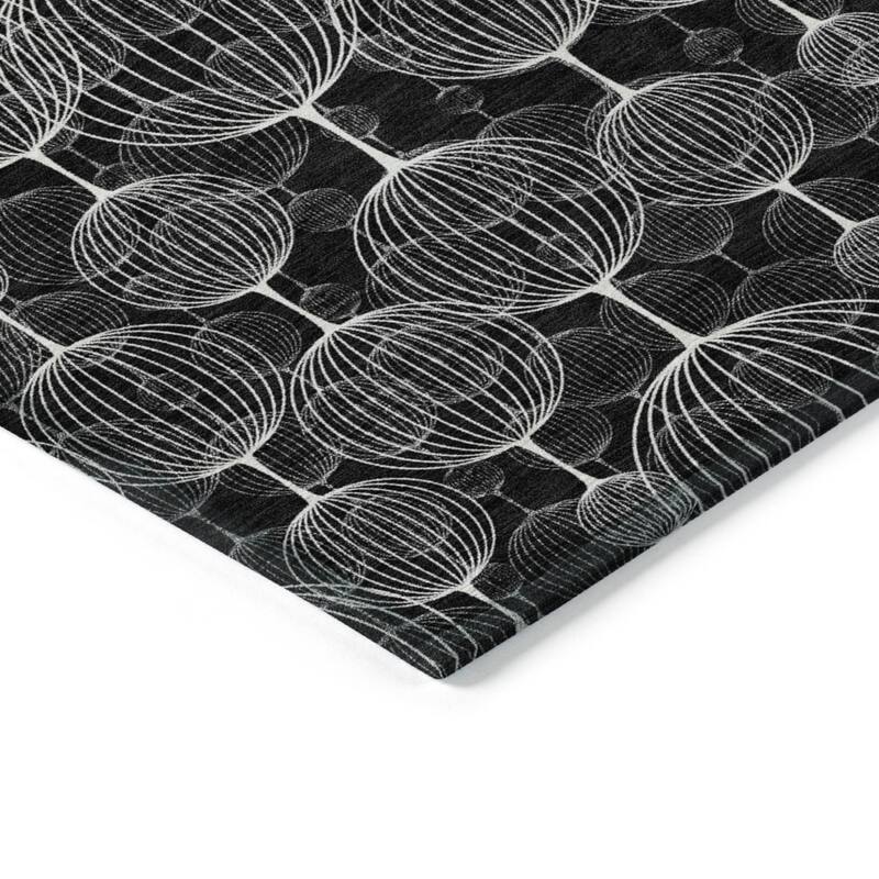 HomeRoots Geometric Transitional Rectangle Outdoor Rug