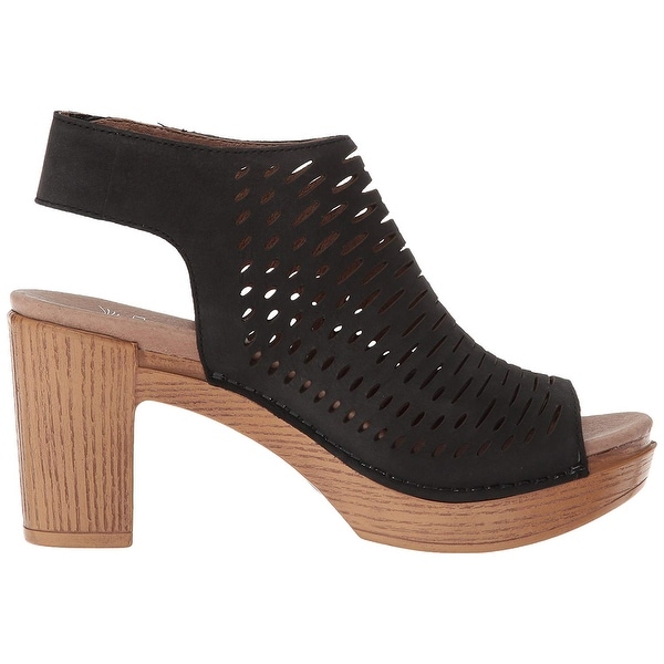 dansko women's danae heeled sandal