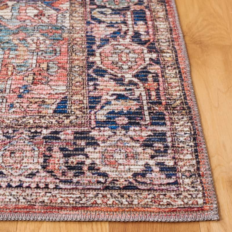 SAFAVIEH Serapi Machine Washable Slip Resistant Mai Traditional Oriental