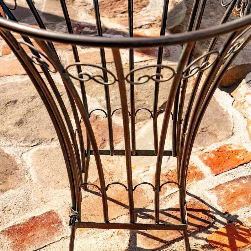 Set of 2 Round Iron Trellis Garden Stands "Stephania"