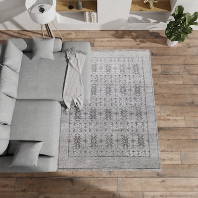 Empress Bordered Area Rug - Taupe - 6' x 9' - 6' x 9'