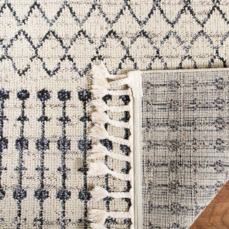 SAFAVIEH Marrakech Carole Moroccan Fringe Rug