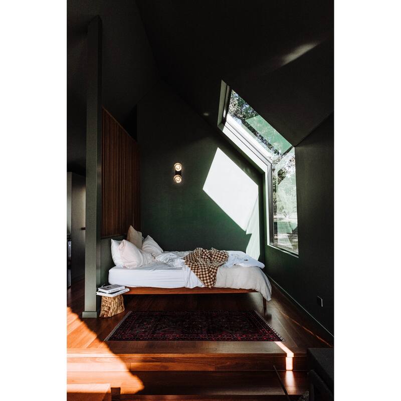 ECARPETGALLERY Hand-knotted Teimani Brown Wool Rug - 4'0 x 7'1