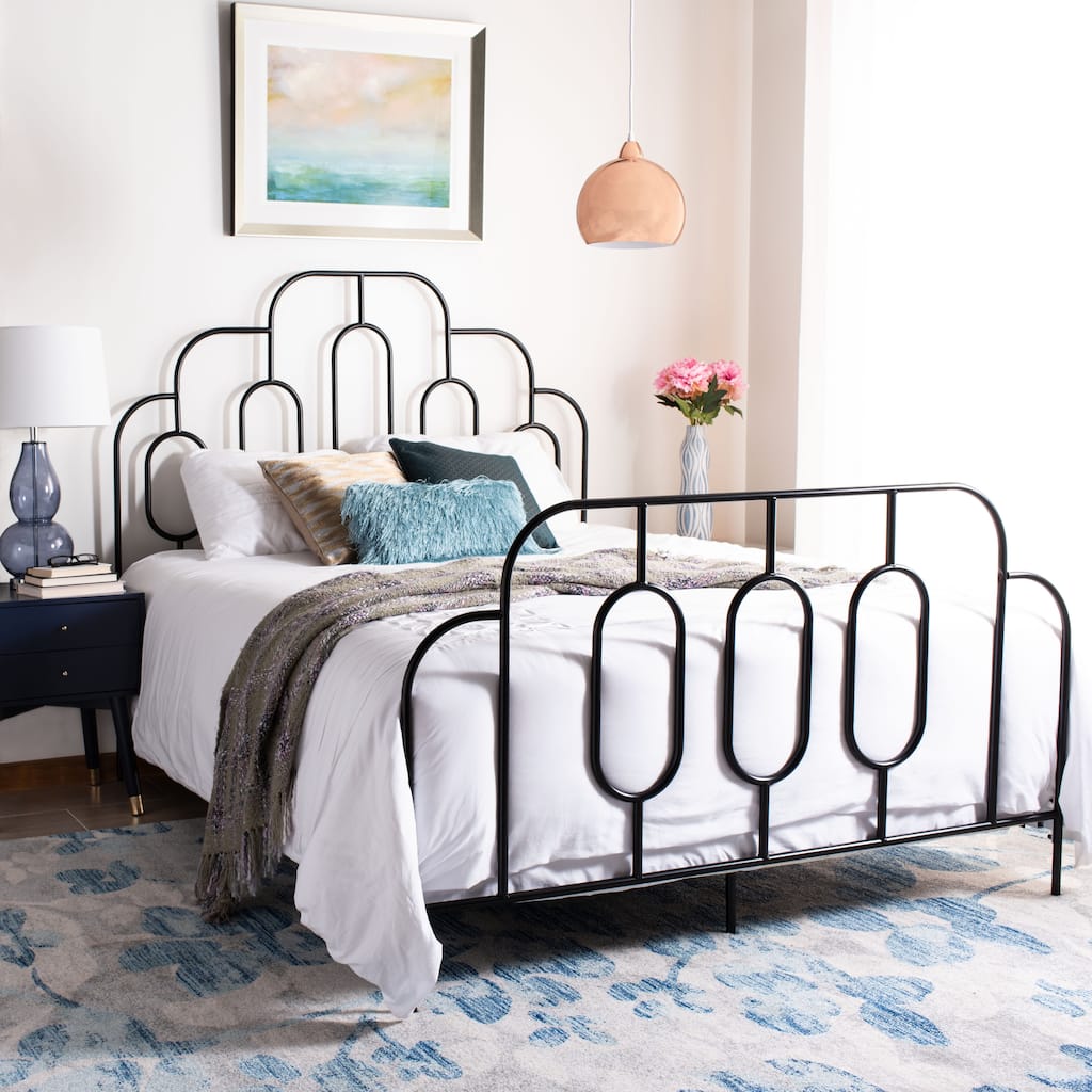 SAFAVIEH Alcie Retro Metal Bed