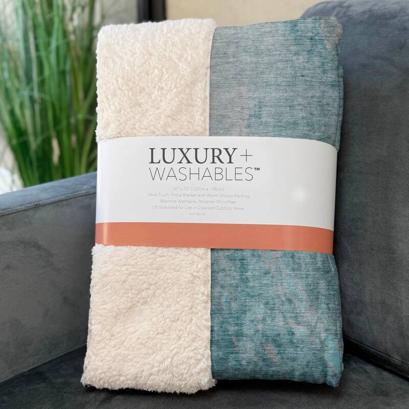 Premium Machine Washable Abstract Ombre Sherpa Throw Blanket