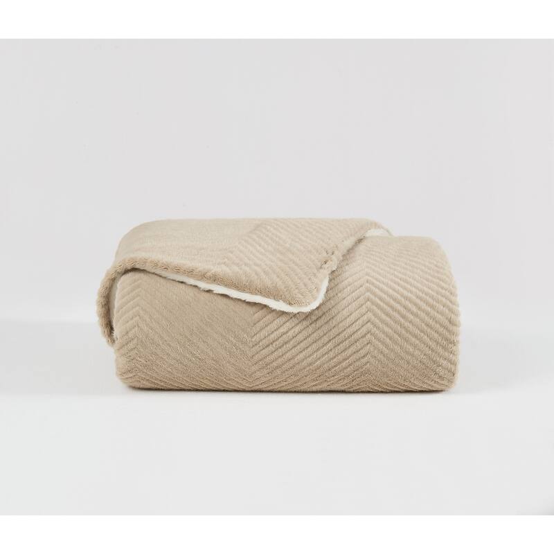 Brooklyn Loom Luxe Chevron 50x70 Throw - Throw