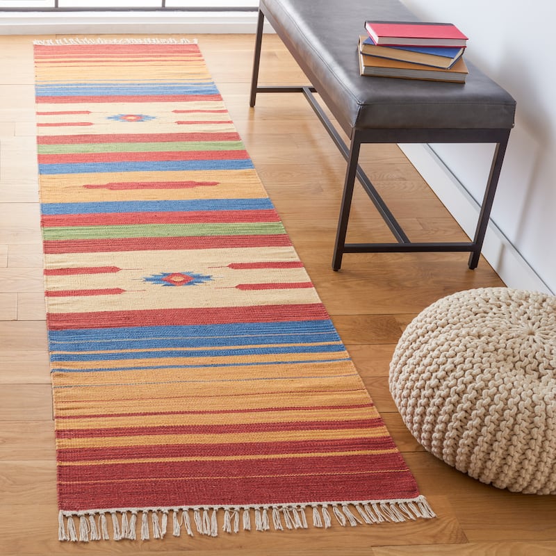 SAFAVIEH Handmade Montauk Suule Southwestern Tribal Cotton Fringe Rug - 2'3" x 7' Runner - Red/Blue