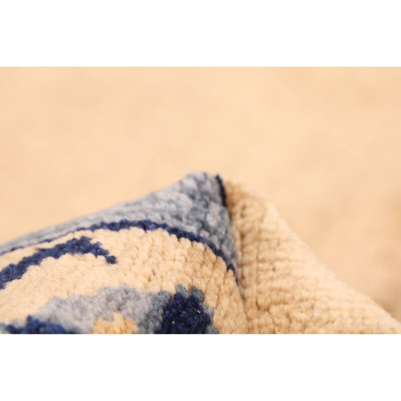 ECARPETGALLERY Hand-knotted Aubusson Cream Wool Rug - 6'0 x 9'0