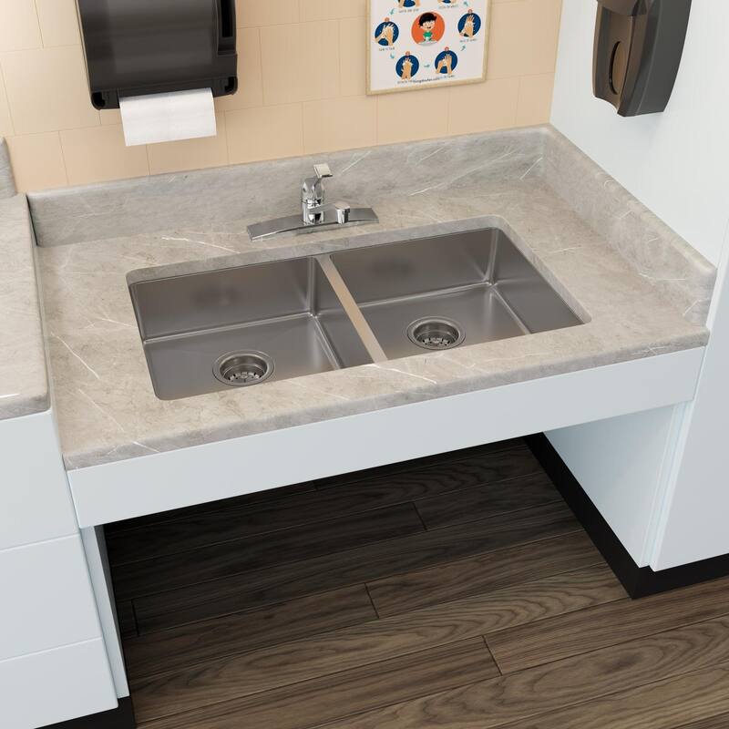 PROFLO PFUC217TA55 Plomosa 31" ADA Compliant Undermount Double Basin