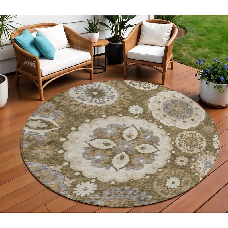 HomeRoots Floral Medallion Transitional Rectangle Outdoor Rug - 8' Round