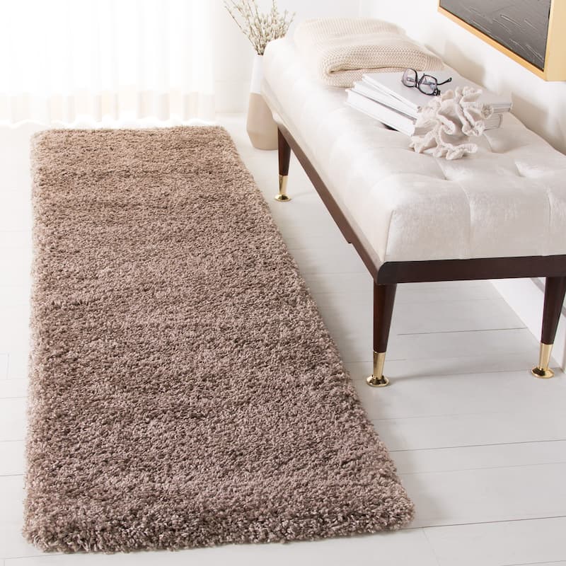 SAFAVIEH Royal Shag Soffia 2-inch Thick Rug - 2' 2" x 8' - Brown - Runner