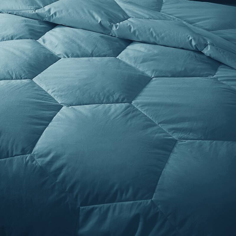 Honeycomb Stitch Down Alternative Comforter
