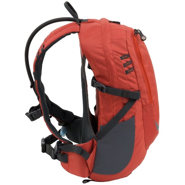 alps mountaineering hydro trail 17 pack