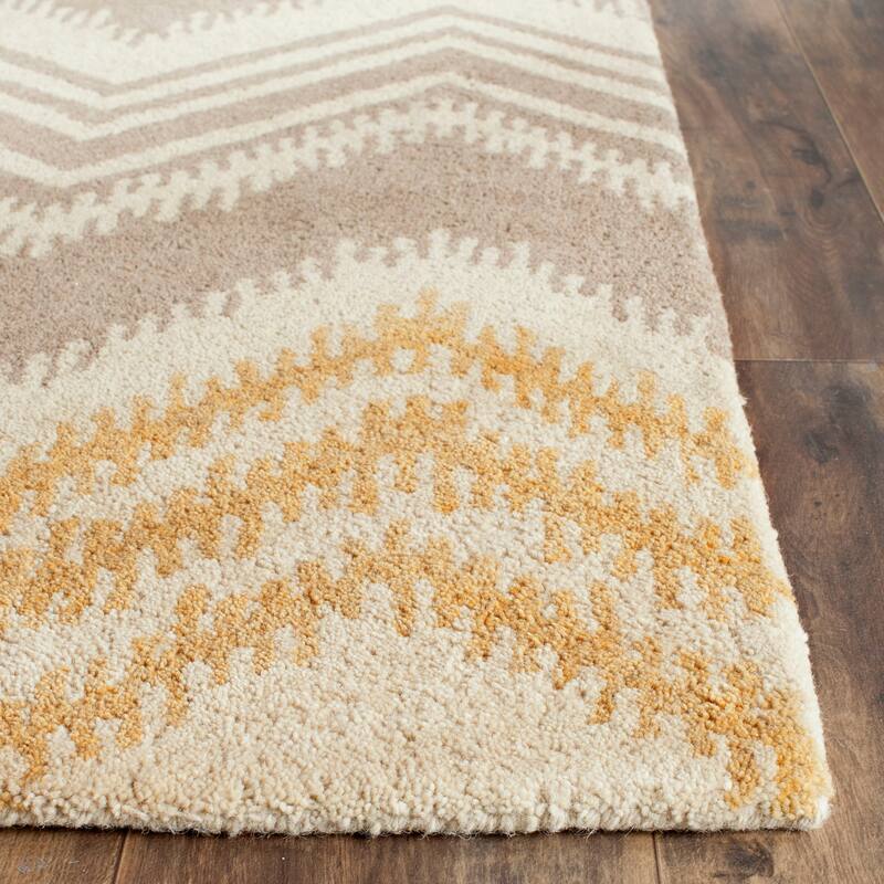 SAFAVIEH Handmade Capri Alexanne Modern Wool Rug
