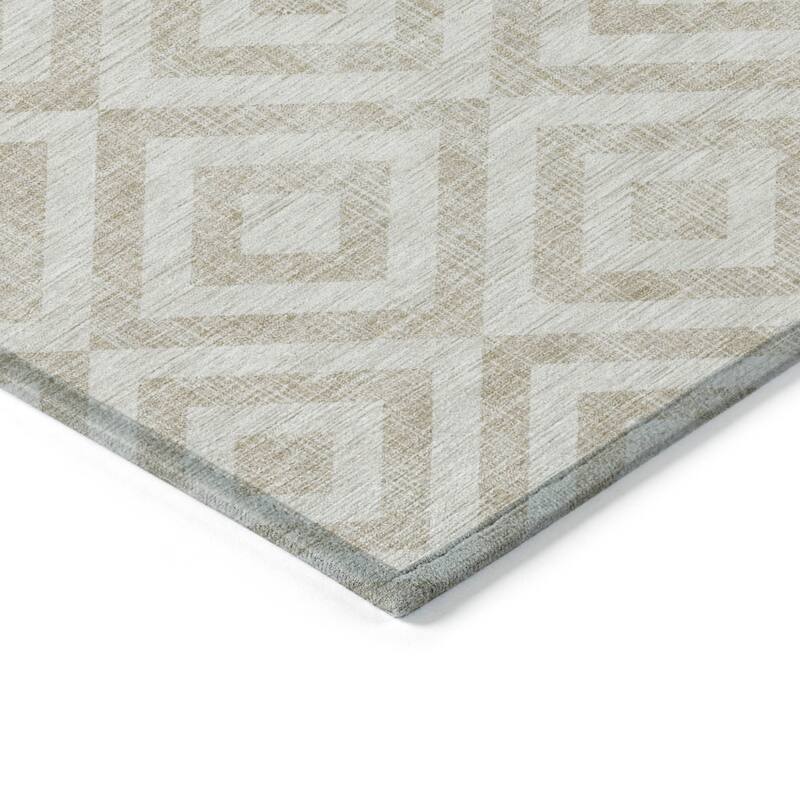 HomeRoots Geometric Transitional Rectangle Outdoor Rug