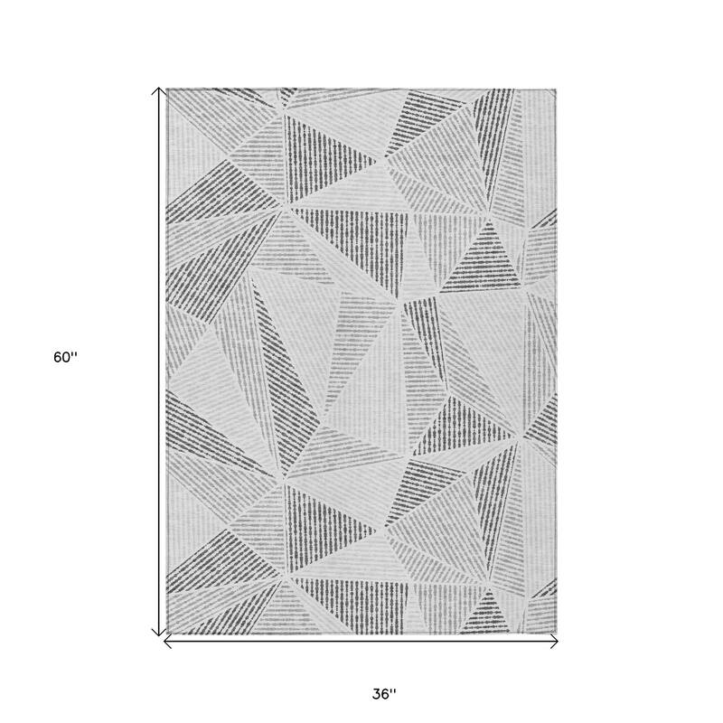 HomeRoots Geometric Transitional Rectangle Outdoor Rug