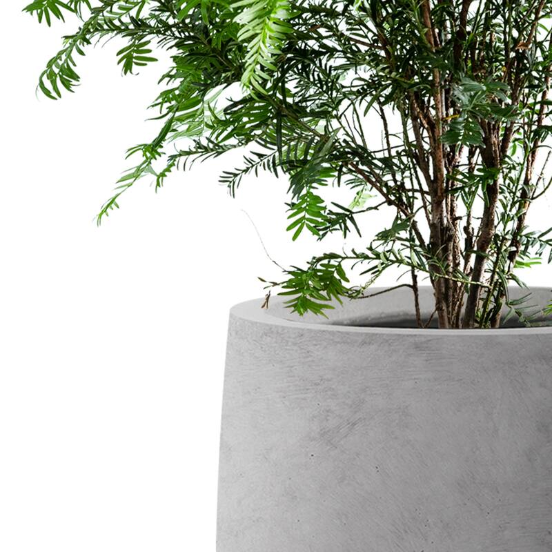 Kante Lightweight Concrete Outdoor Round Tall Planter, 21.7 Inch Tall