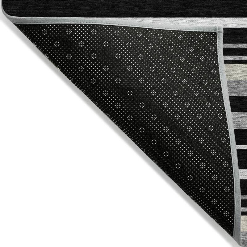 HomeRoots Striped Transitional Rectangle Outdoor Rug