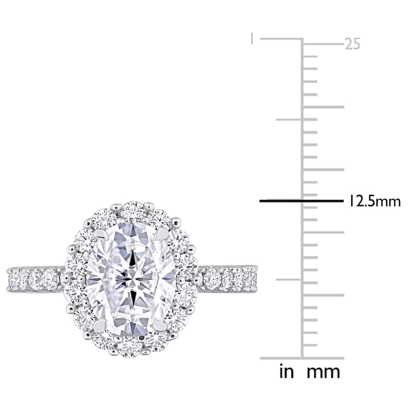 Miadora 2 7/8ct DEW Oval-cut Created Moissanite Halo Ring in Sterling Silver
