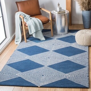 SAFAVIEH Handmade Micro-Loop Samin Wool Rug - Bed Bath & Beyond - 40454305