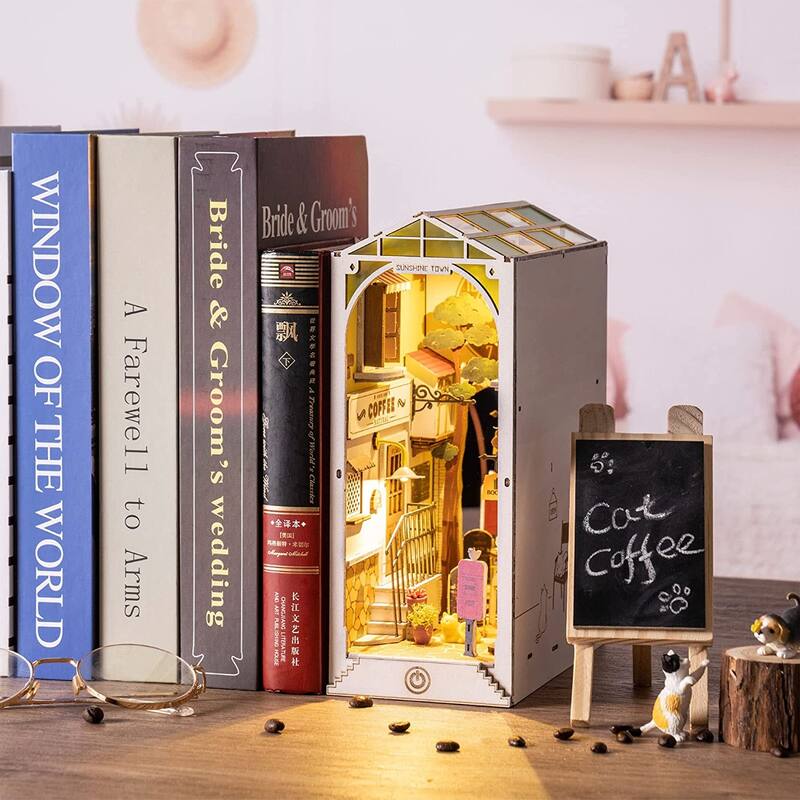 DIY 3D Book Nook Kit - Sunshine Town 246 Pcs