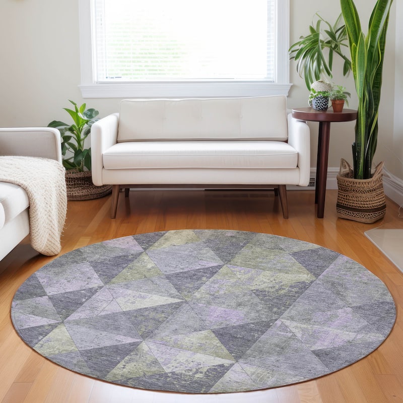 Machine Washable Indoor/ Outdoor Contemporary Diamonds Chantille Rug