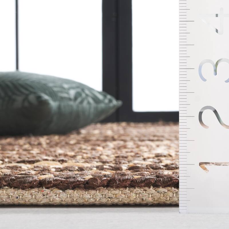 SAFAVIEH Hand-Loomed Natural Fiber Yvana Casual Jute Rug