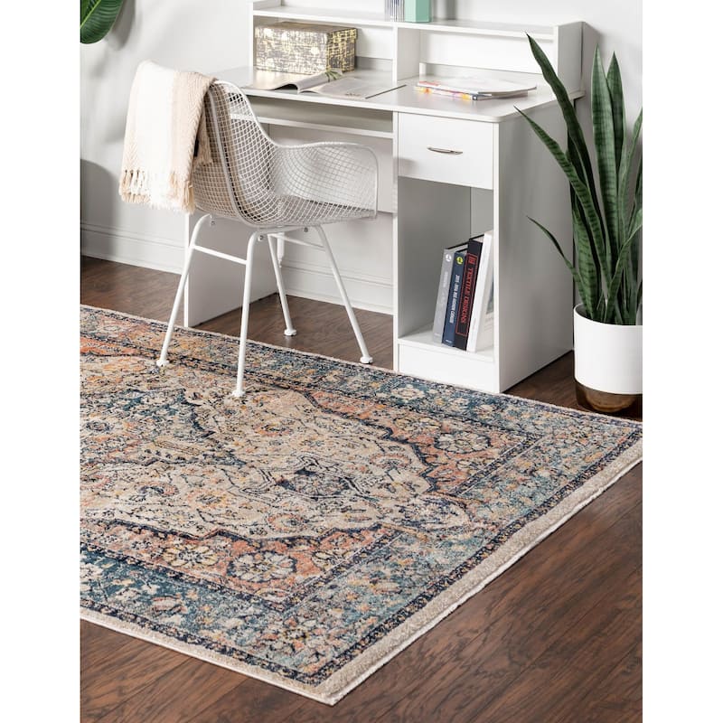 Traditional Nixa Collection Area Rug