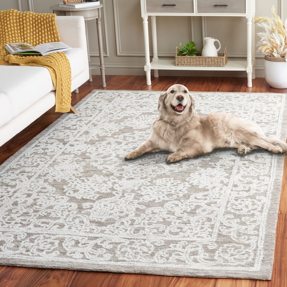 SAFAVIEH Handmade Ebony Oligerta Modern Wool Rug