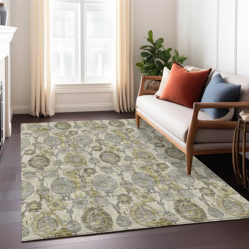 Machine Washable Indoor/ Outdoor Chantille Casual Floral Rug