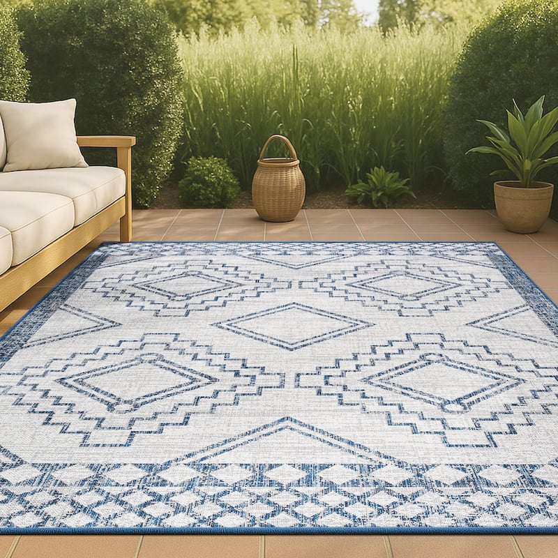 JONATHAN Y Carwa Diamond Tribal Medallion Indoor/Outdoor Area Rug