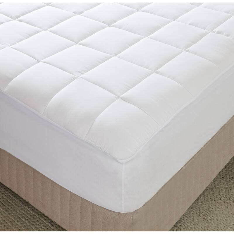 Montview 3M Scotchgard Microfiber Mattress Pad by Madison Park - White