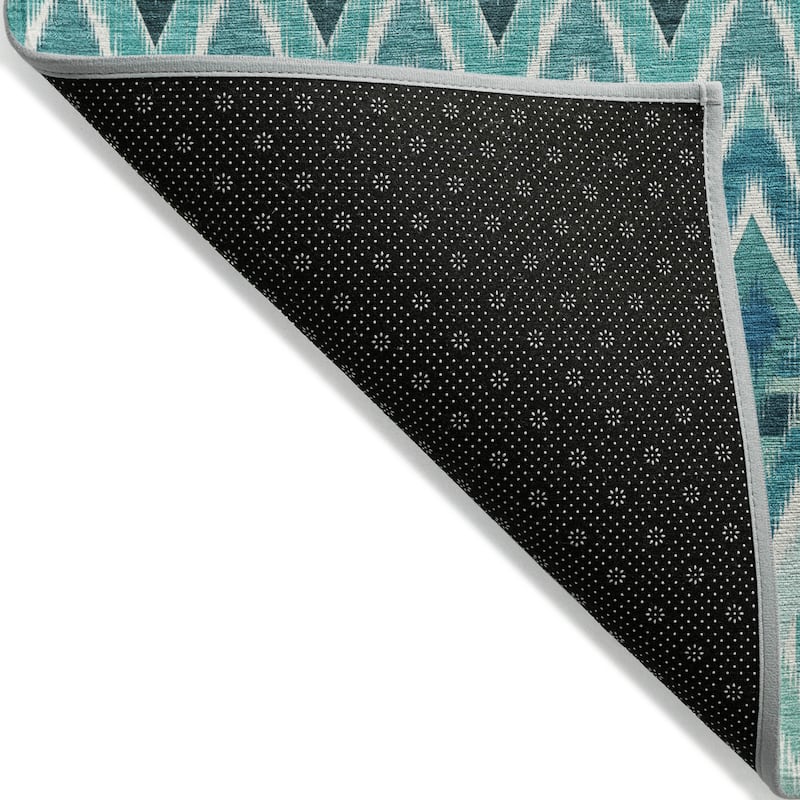 Machine Washable Indoor/ Outdoor Chantille Geometric Boho Rug