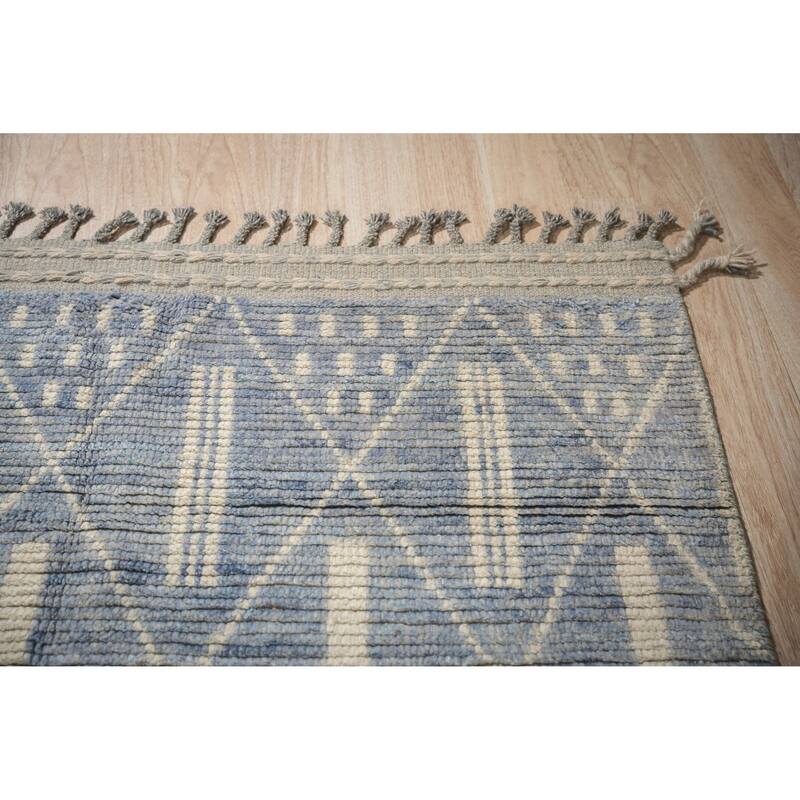 Home Decor Blue Hand-Knotted Wool Contemporary Marrakech Handspun Area Rug. Elegant and Durable Rug for Enhancing Your Living Ro