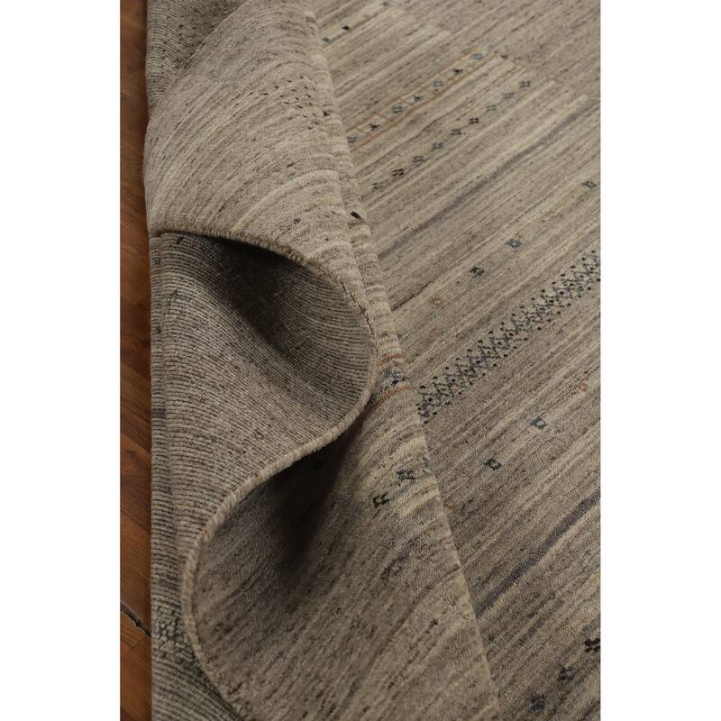 Hand Knotted Oriental 100% Wool Carpet Tribal Tribal Beige & Ivories Gabbeh Area Rug - 9' 9'' X 6' 7''