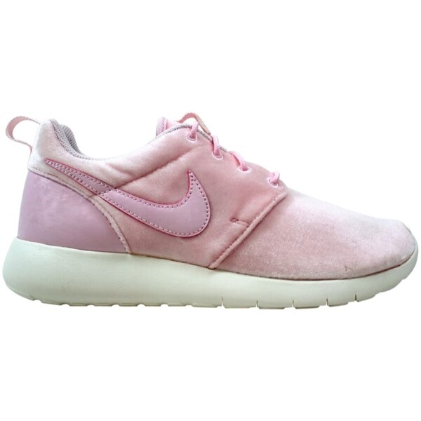 nike roshe one pink