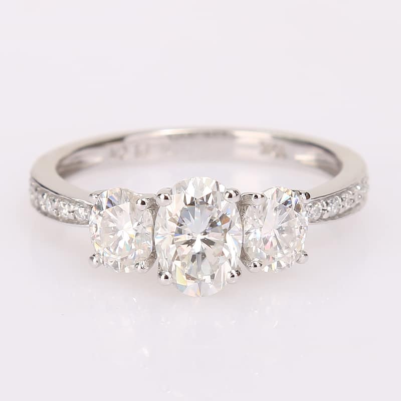 Miadora 1 4/5ct DEW Moissanite 3-Stone Engagement Ring in 10k White Gold