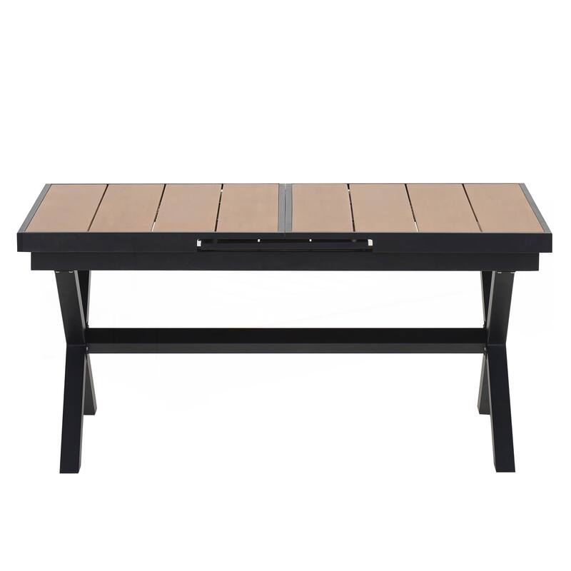 Experience Outdoor Dining Freedom with a Flexible Set