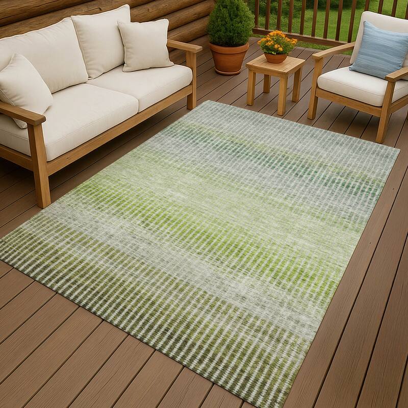 Machine Washable Indoor/ Outdoor Contemporary Stripes Chantille Rug