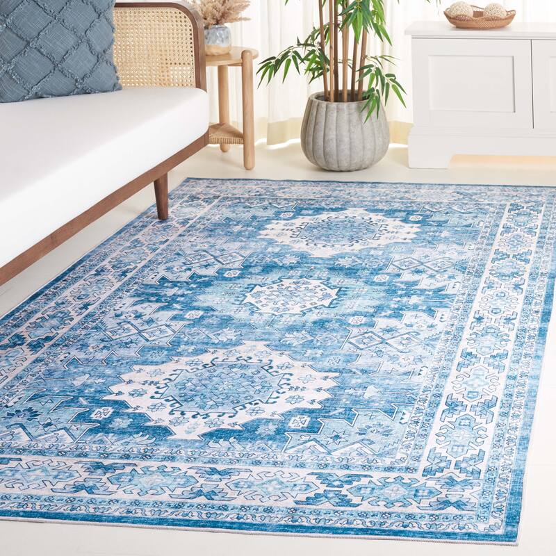 SAFAVIEH Arizona Michie Vintage Rug - 6' x 9' - Light Blue/Blue